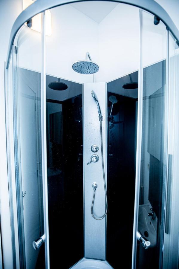 Agreable Chambre Sur Liege Avc Parking Et Wifi Gratuit Екстер'єр фото